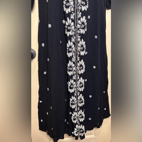 NWT Free People Embroidered Fable Midi Black And White Floral Boho Dress XS $168 - Picture 7 of 15